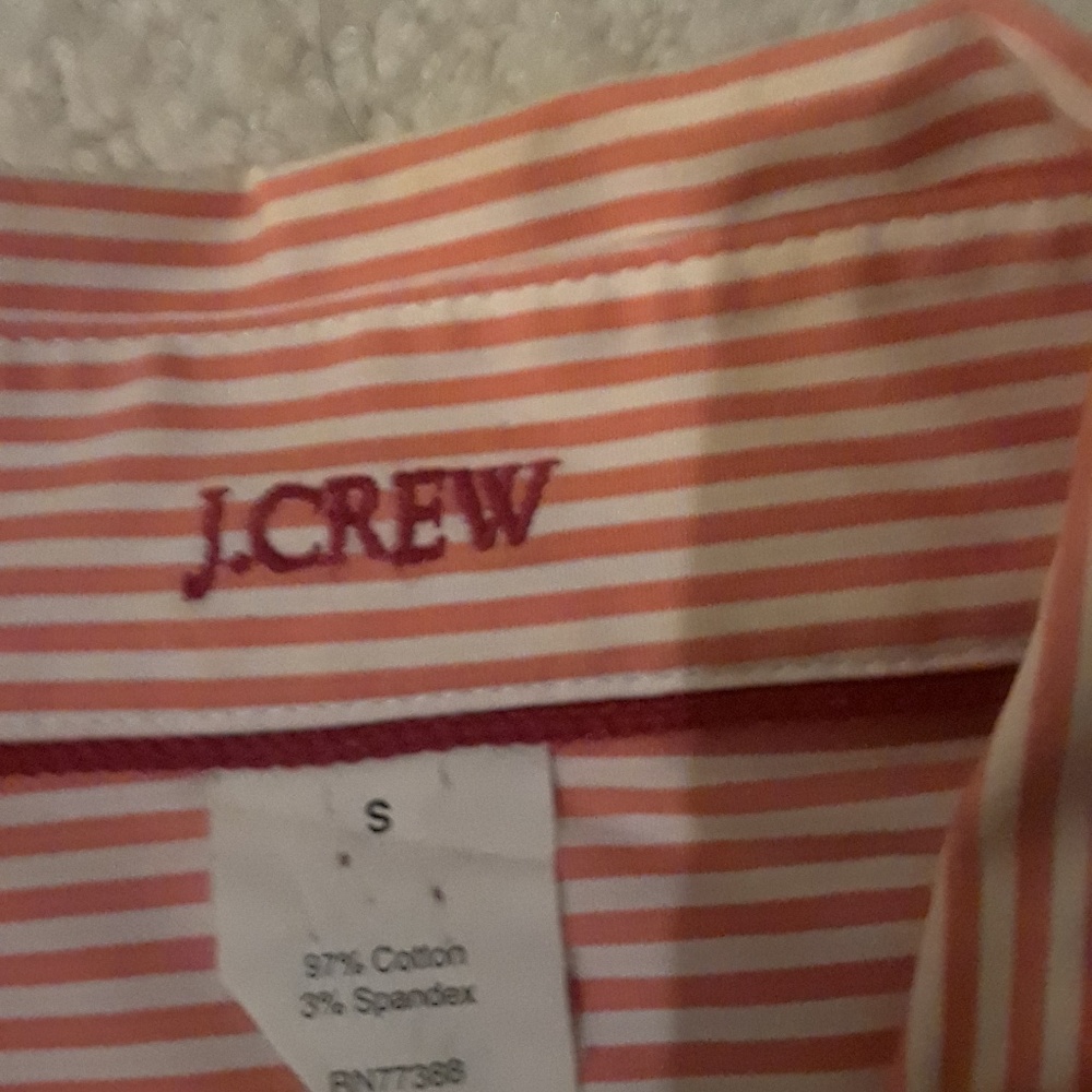 Shirt - Picture 2 of 3